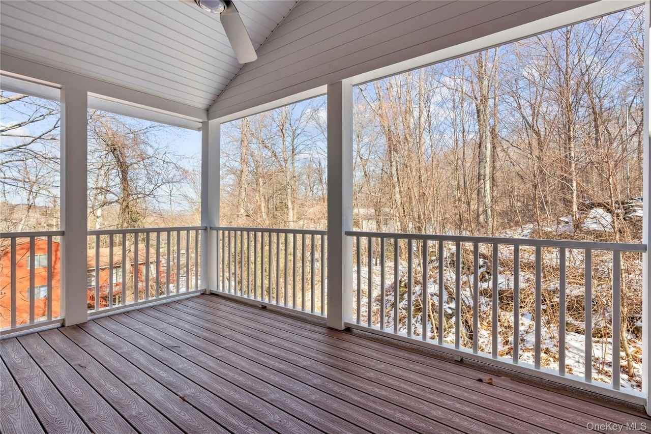 9 William Puckey Dr - Photo 3 of 15