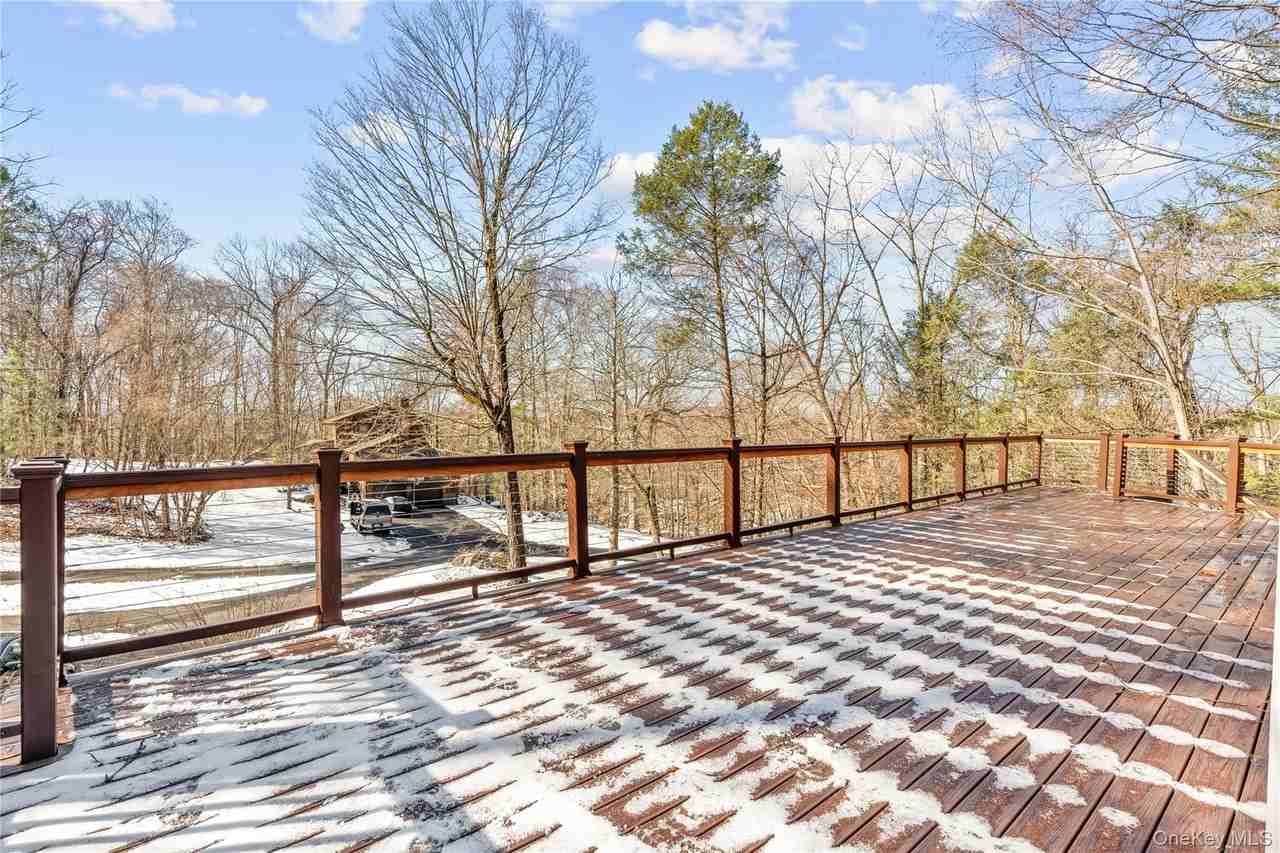 9 William Puckey Dr - Photo 7 of 15