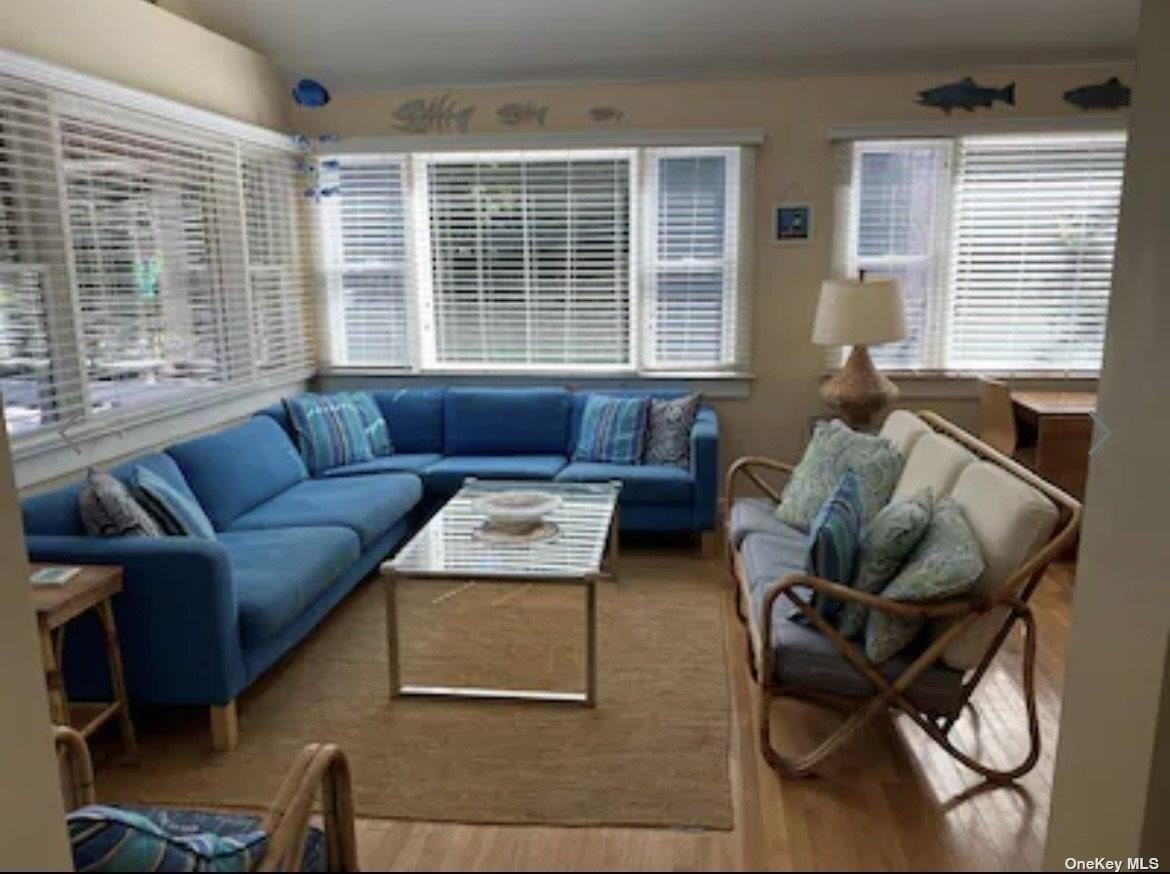 27 Crescent Avenue - Photo 4 of 20