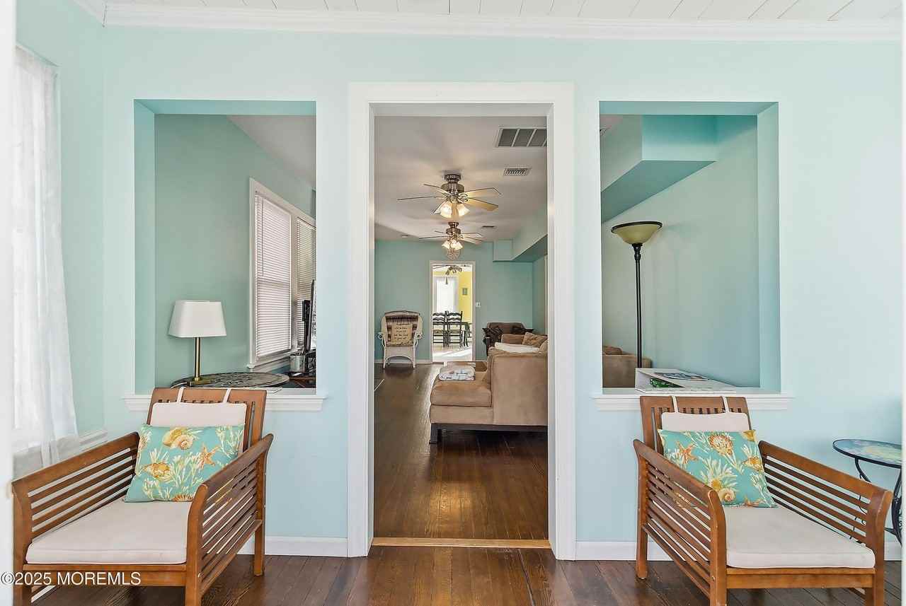 34 Waterview Way - Photo 3 of 24