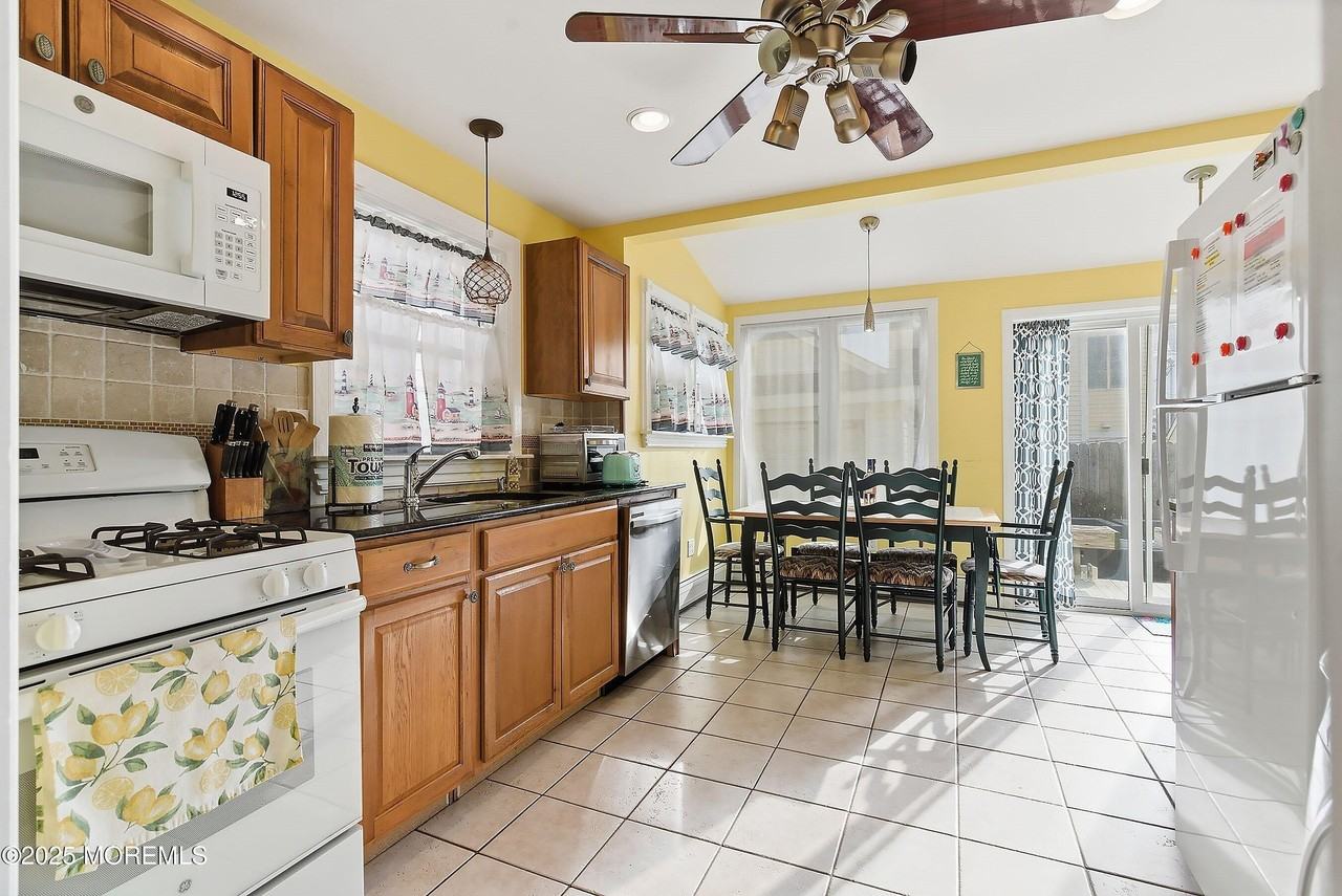 34 Waterview Way - Photo 7 of 24