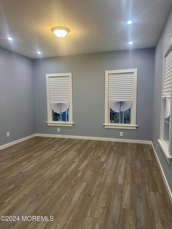 73 Church St - Photo 7 of 27