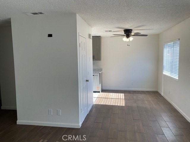 320 N Poe St #C - Photo 5 of 19