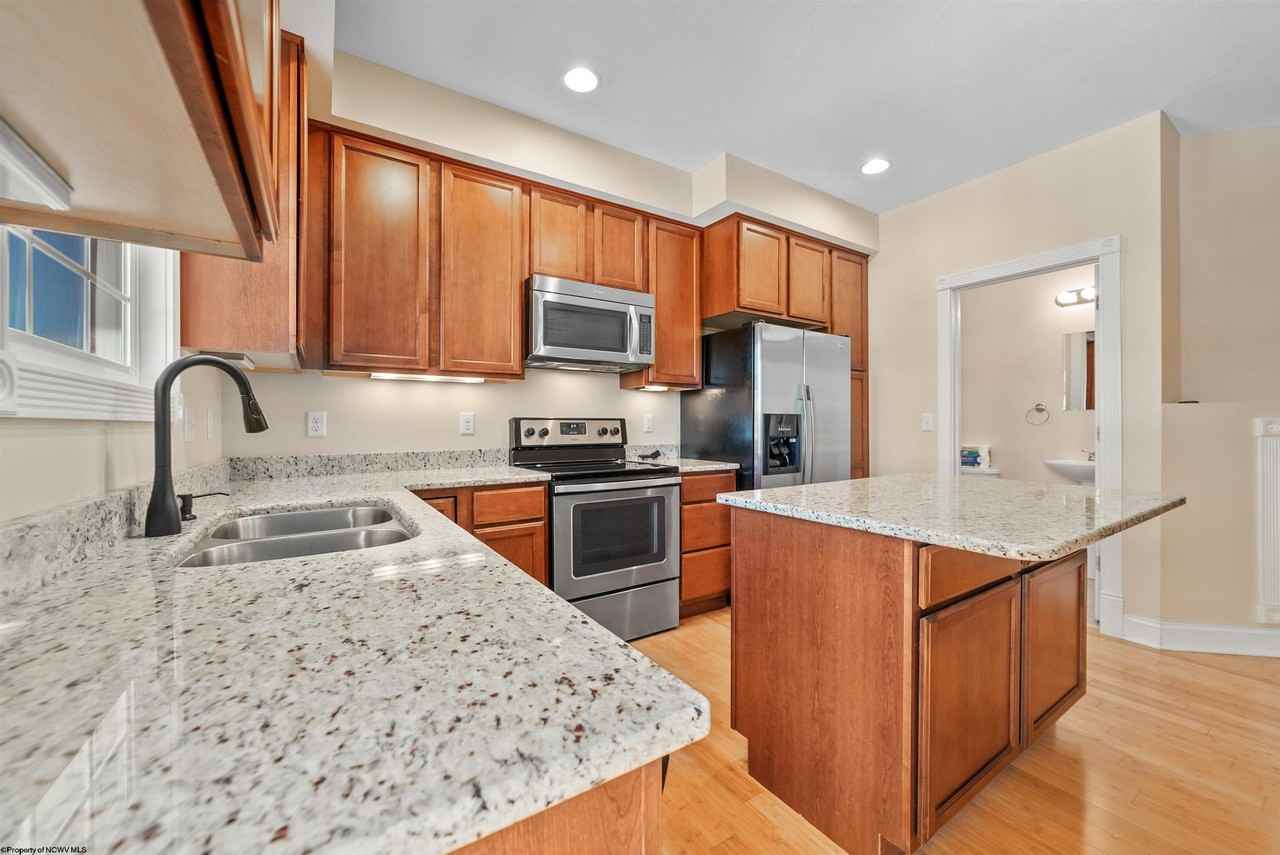 44 Turnstone Dr - Photo 4 of 19