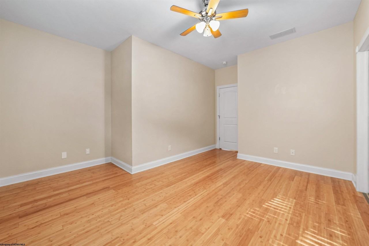 44 Turnstone Dr - Photo 7 of 19