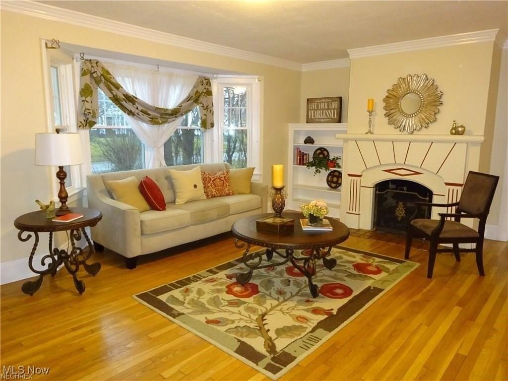 3256 Enderby Road - Photo 3 of 28