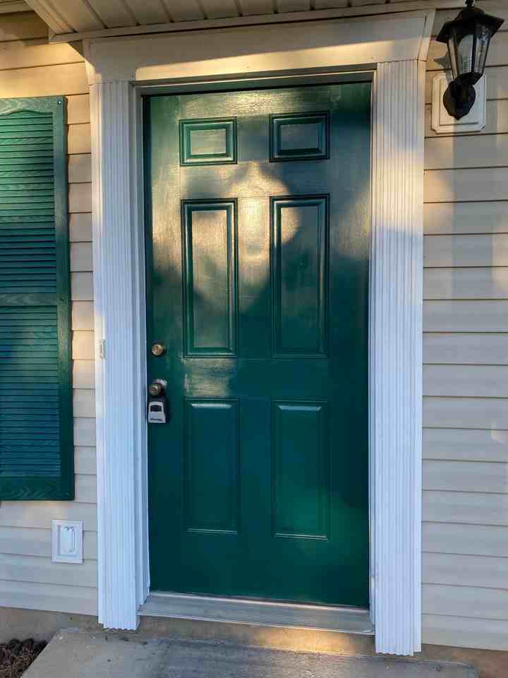 2108 Abigail Ln Sw - Photo 2 of 17