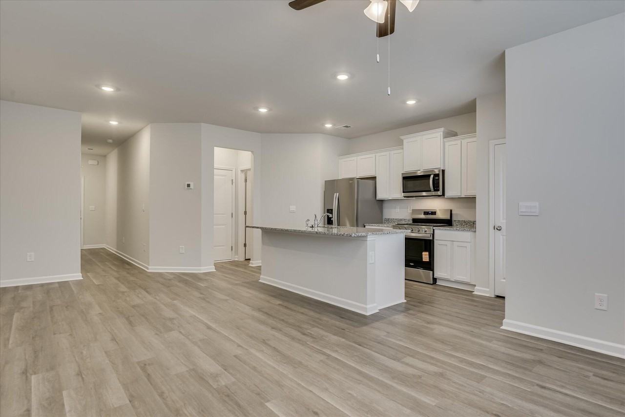 1040 Quaint Parish Circle - Photo 6 of 33