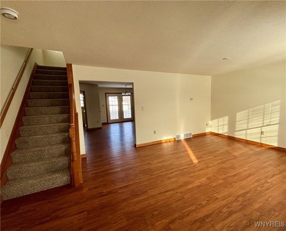 1696 Orchard Park Road - Photo 3 of 15