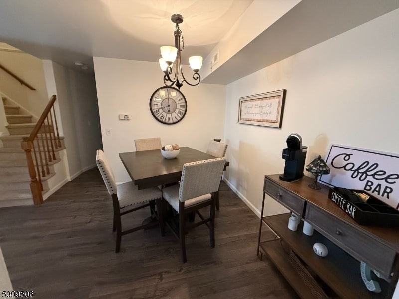 28 Bentley Court - Photo 5 of 23