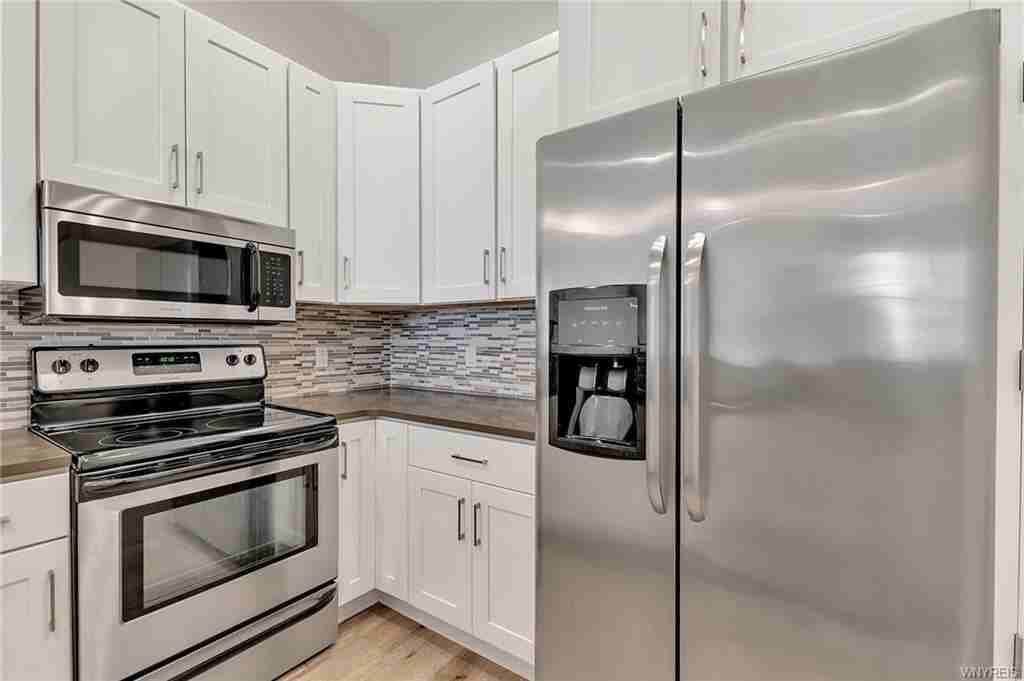251 Main Street - Photo 6 of 50