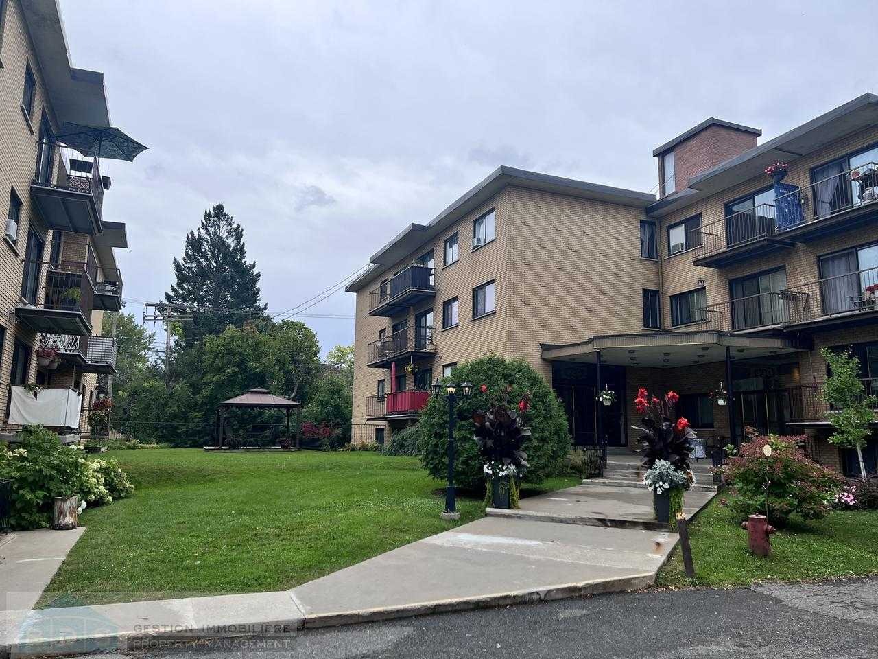 920 Place Sims #56 - Photo 4 of 15