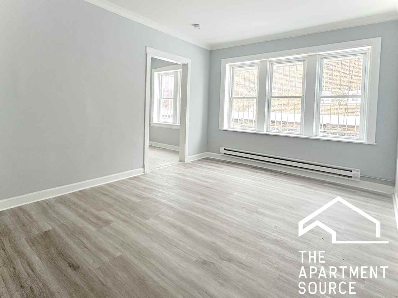 6226 S Western Ave #204