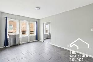 featured image of 6228 South Western Avenue #203