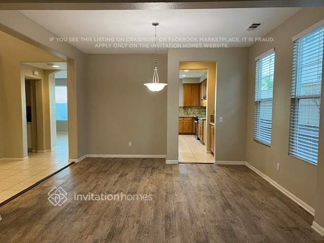 3813 Holly Springs Dr - Photo 7 of 21