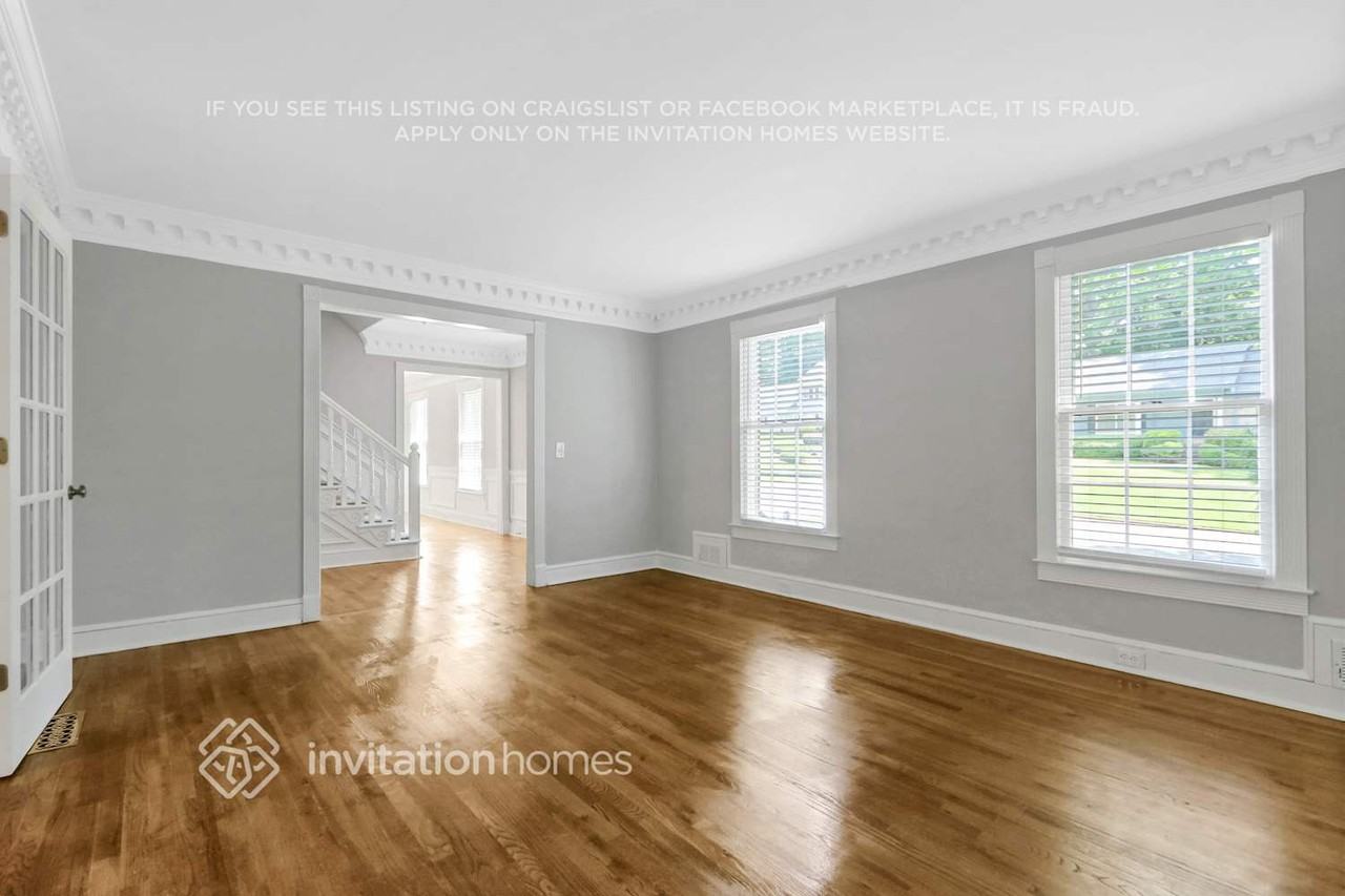 3801 Northlake Creek Dr - Photo 2 of 24