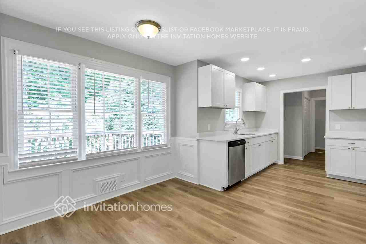 3801 Northlake Creek Dr - Photo 6 of 24