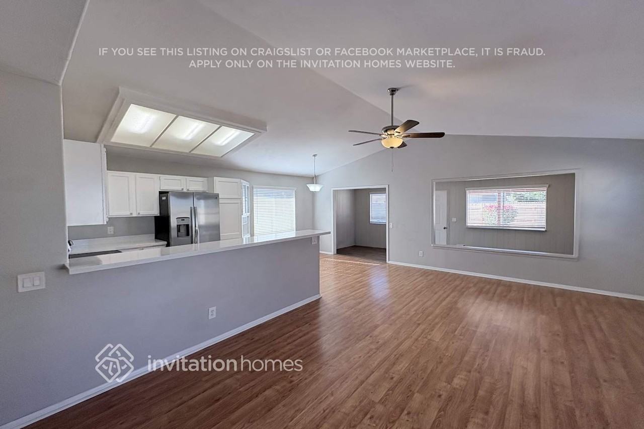 464 Orlando Circle - Photo 2 of 17