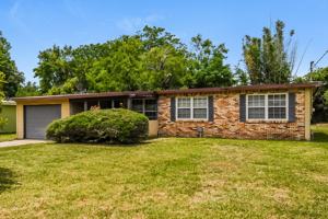 featured image of 1120 Skye Drive West