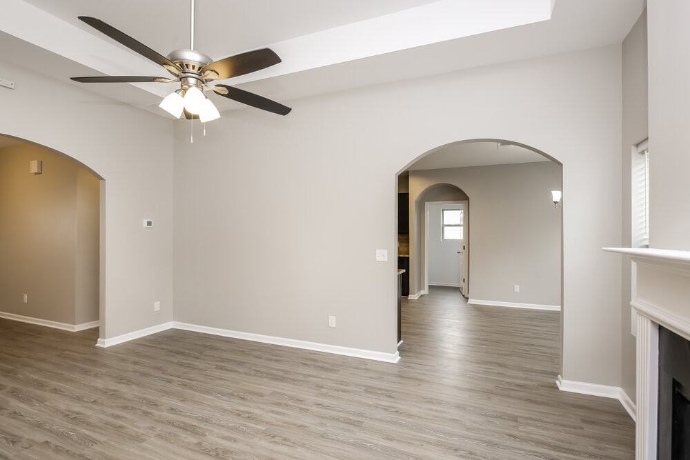 392 Pinnacle Drive - Photo 5 of 16