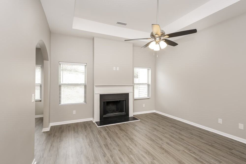 392 Pinnacle Drive - Photo 7 of 16