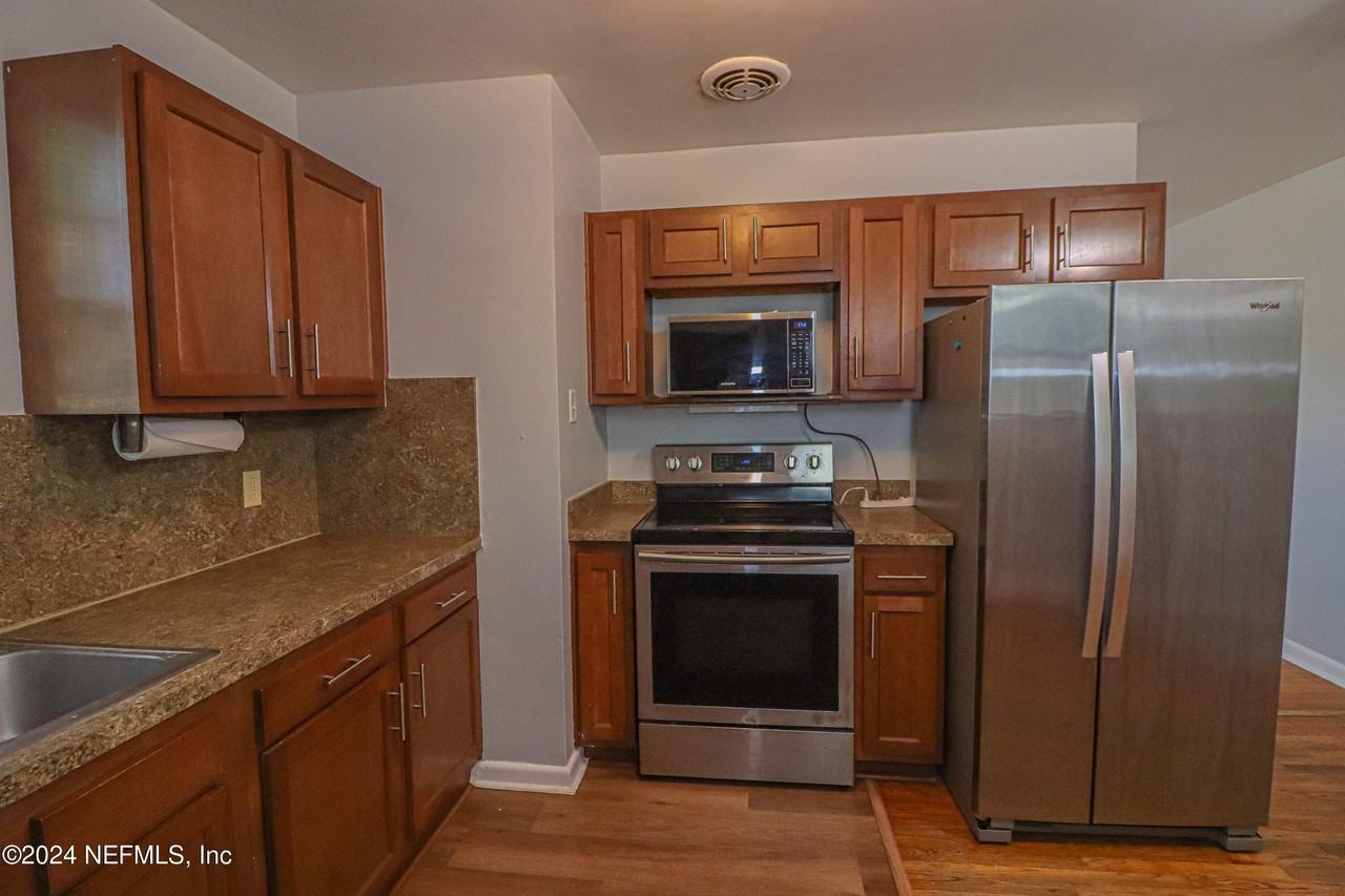 6503 Ector Rd - Photo 6 of 25