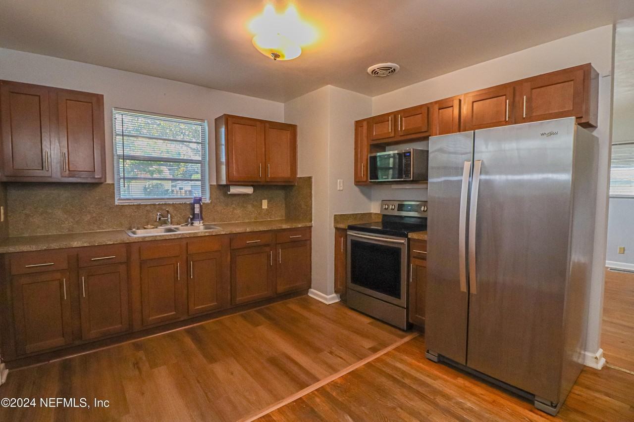 6503 Ector Rd - Photo 7 of 25