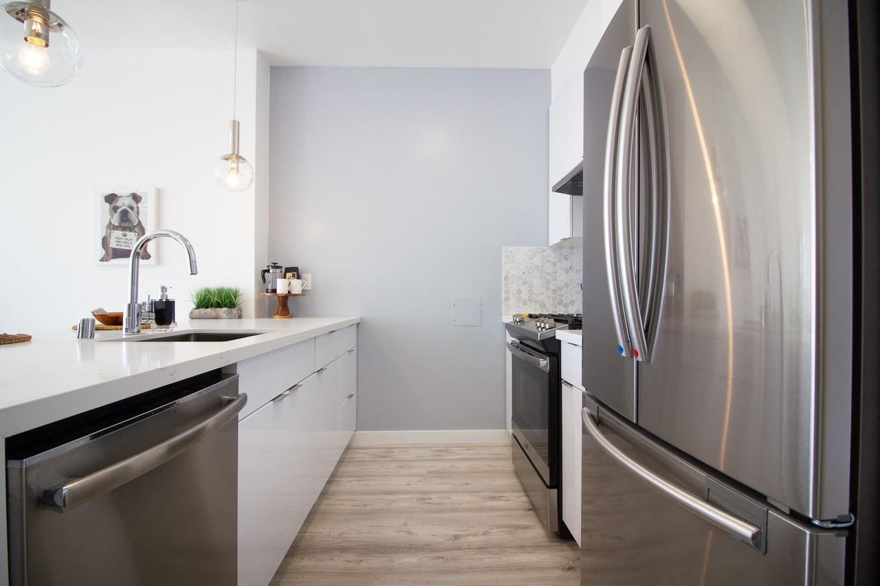 400 Page Street - Photo 5 of 17