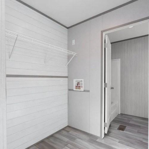 116 Cardinal Ave - Photo 4 of 13