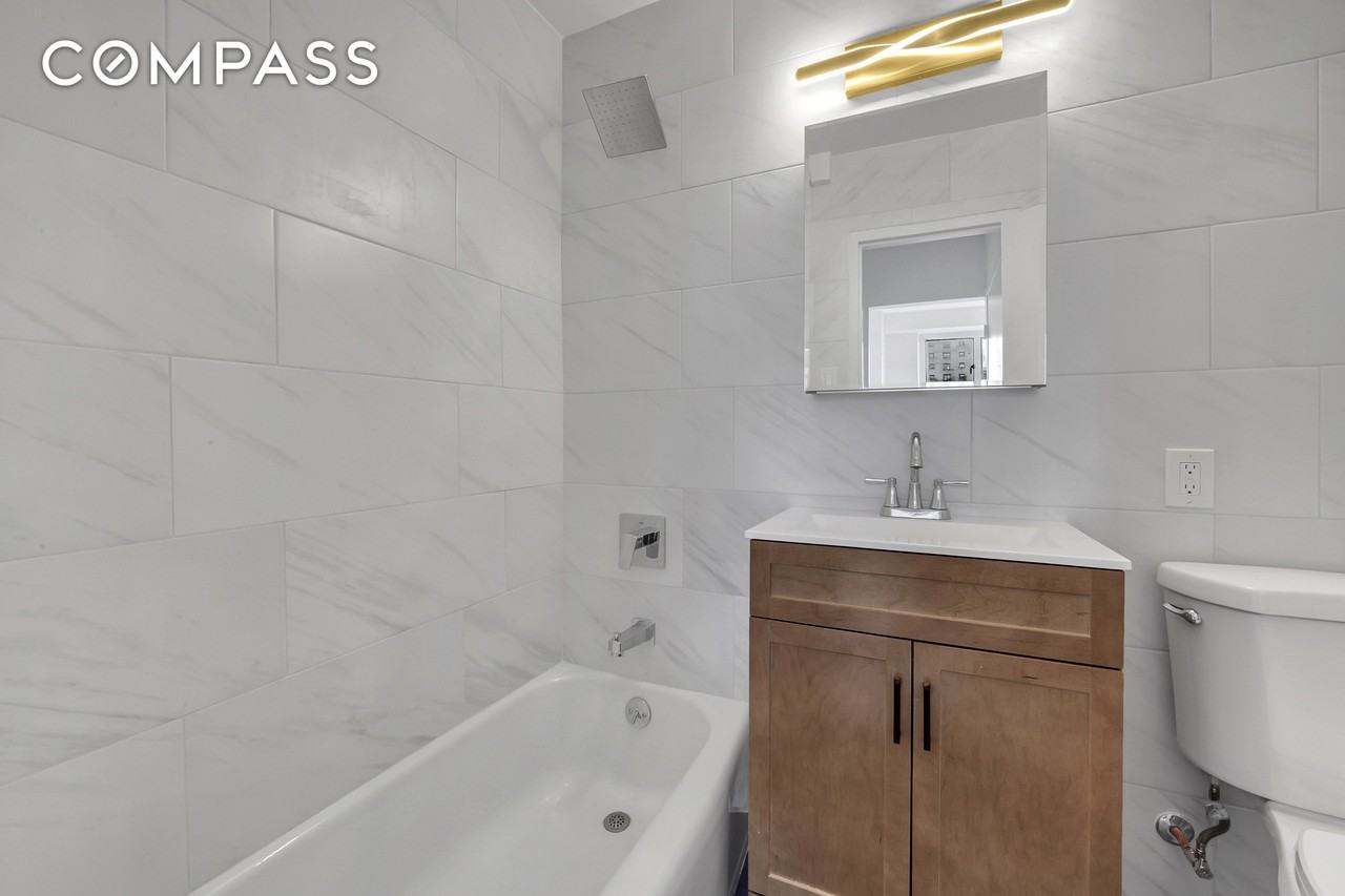 392 Central Park W #14E - Photo 6 of 11