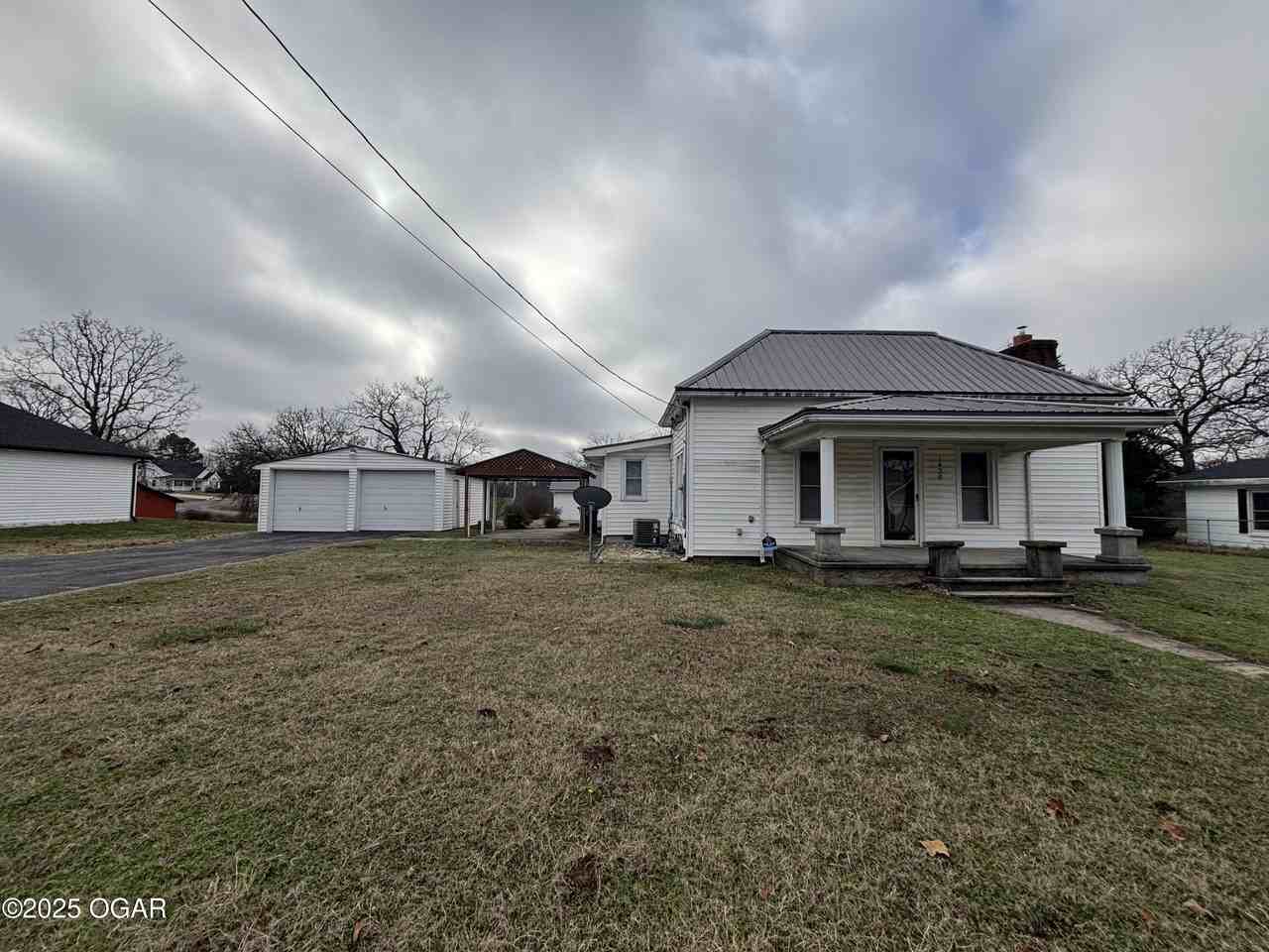 1430 South St - Photo 2 of 10