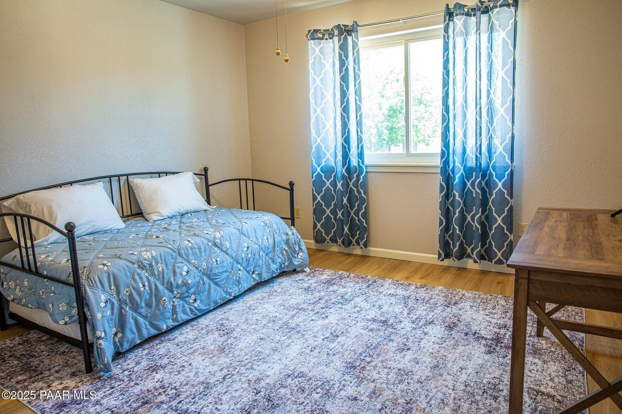 7075 E Horizon Way - Photo 6 of 44