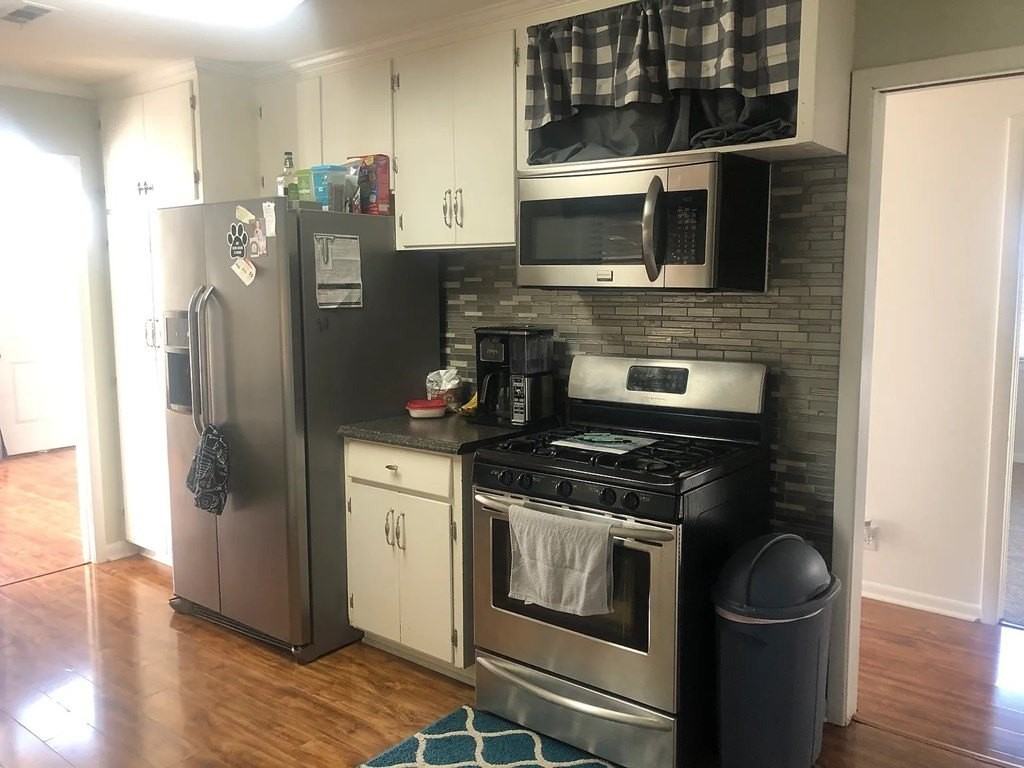 324 Homewood Ave - Photo 4 of 18