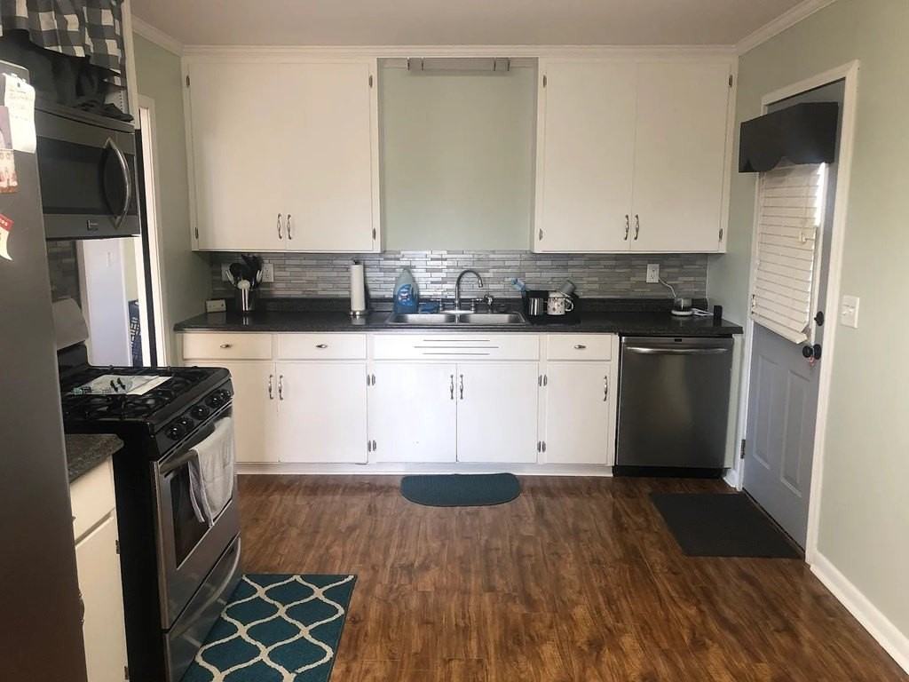 324 Homewood Ave - Photo 5 of 18