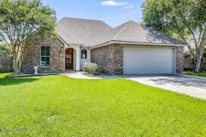 featured image of 402 East Martial Avenue