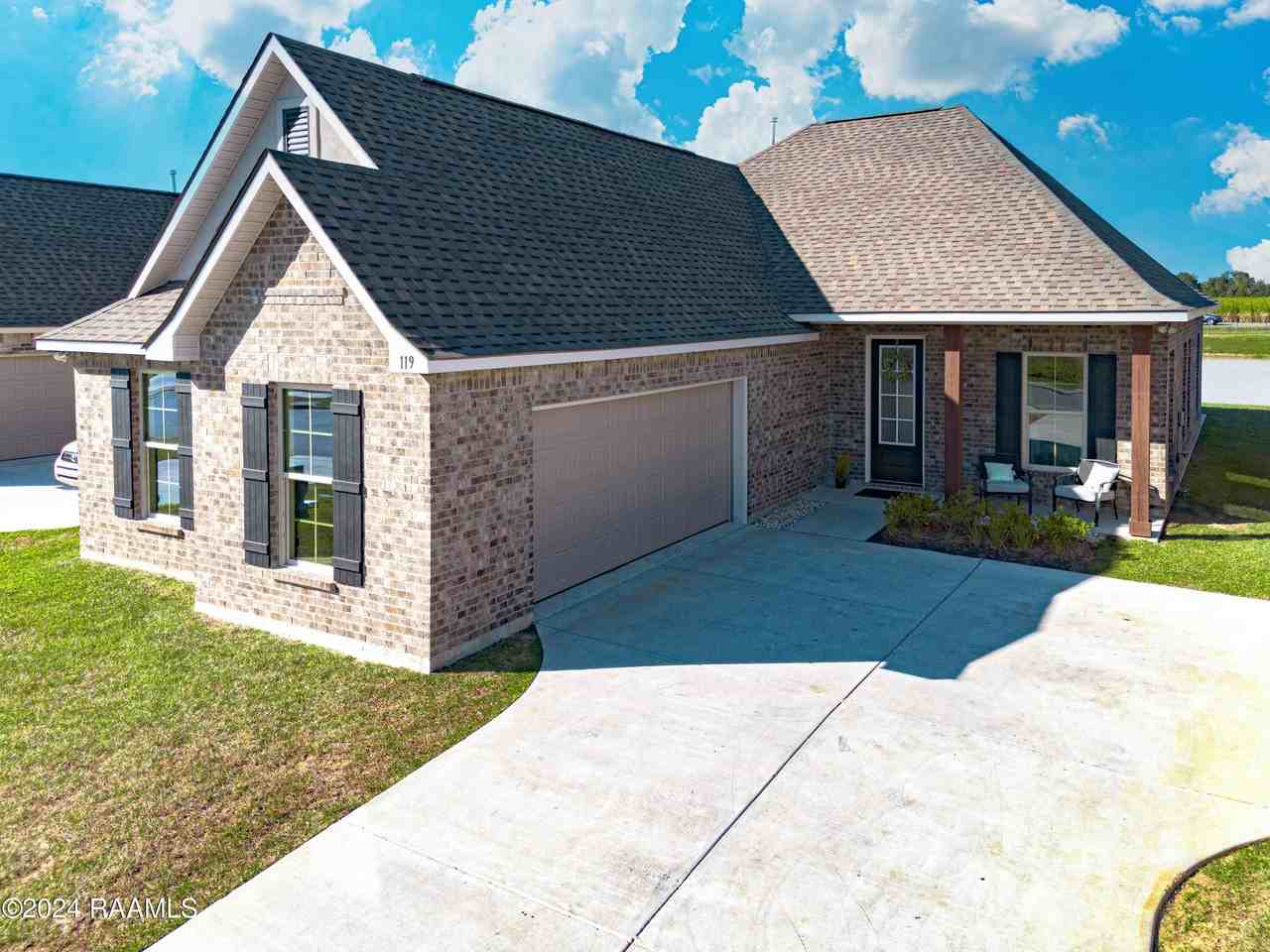 119 Ridley Ln - Photo 2 of 43