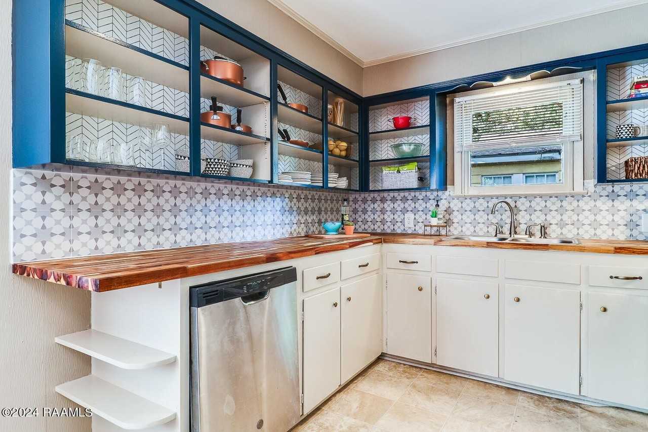 1011 W Congress St - Photo 6 of 14