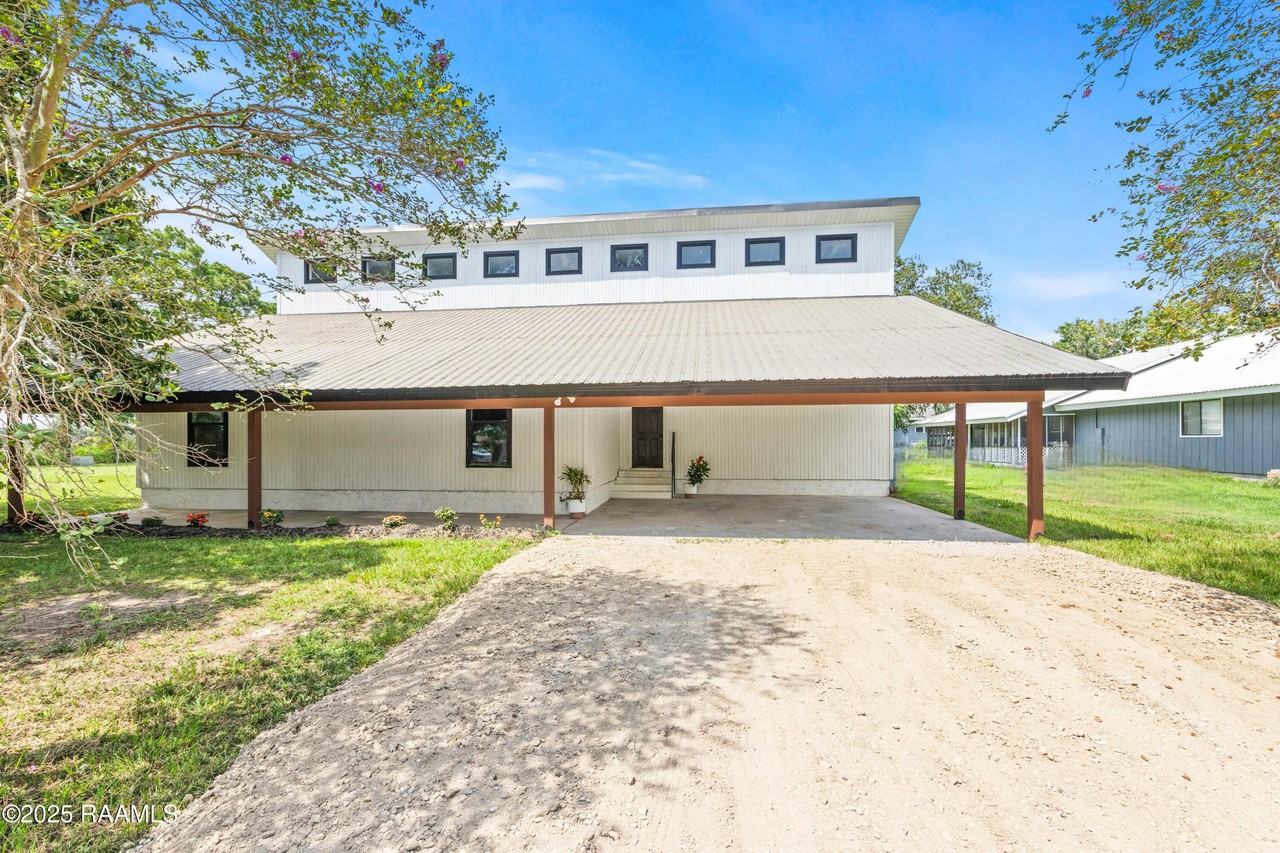 1100F Vieux Jacquet Rd - Photo 5 of 50