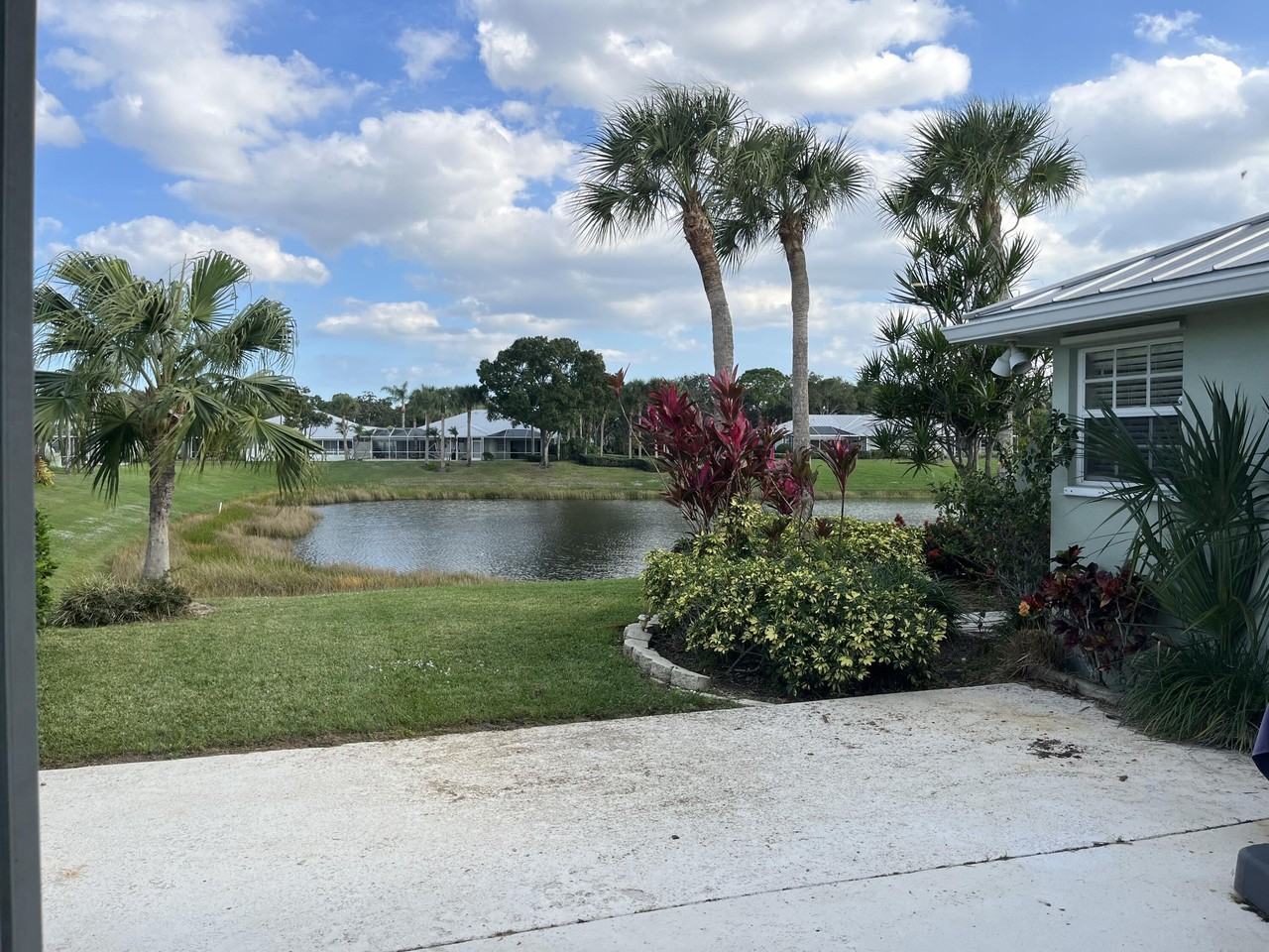 1624 Southwest Waterfall Boulevard - Photo 6 of 21