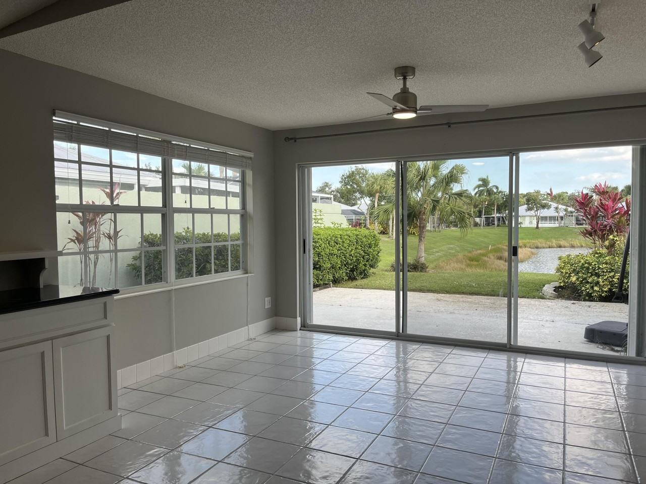 1624 Southwest Waterfall Boulevard - Photo 7 of 21