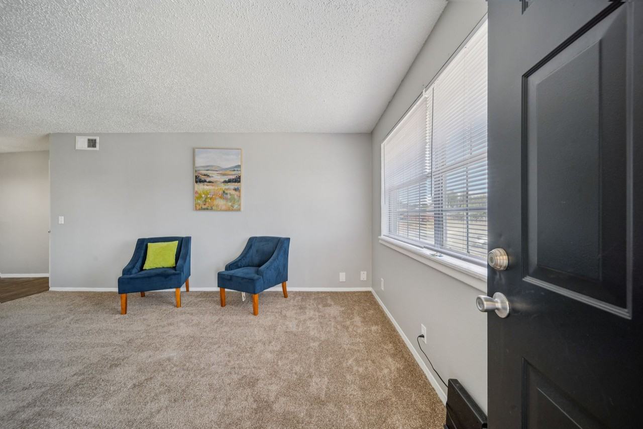 Evergreen - Photo 5 of 50