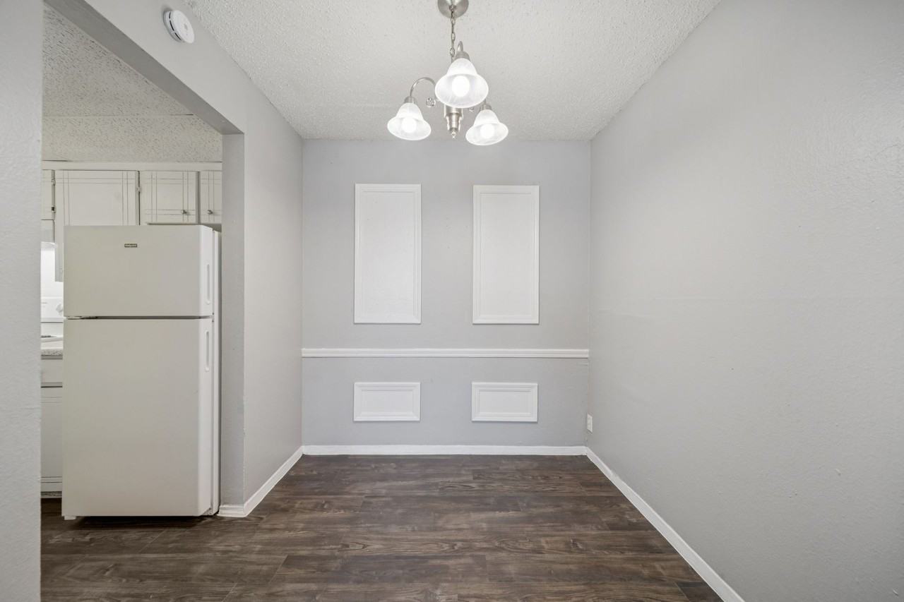 Evergreen - Photo 7 of 50