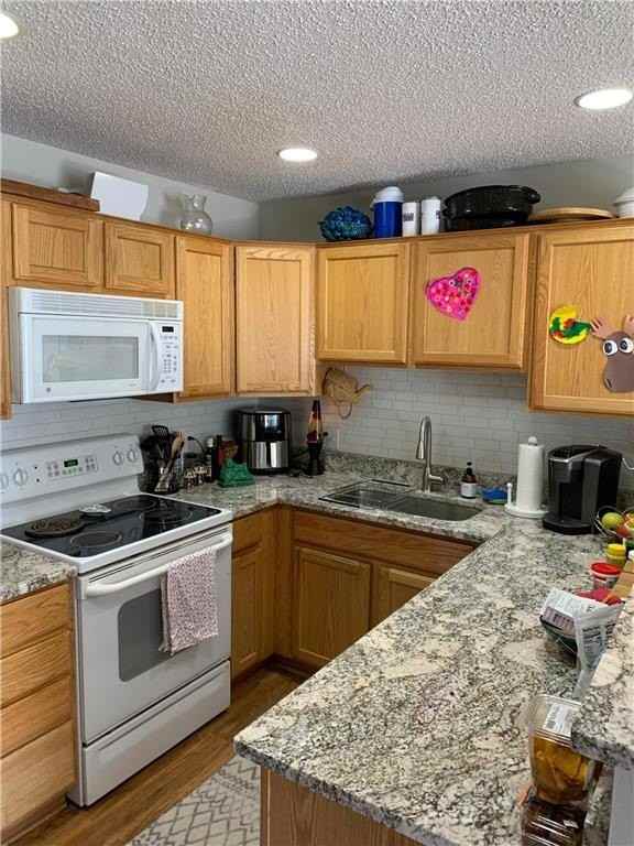 4770 Underwood Ln N #F - Photo 7 of 14