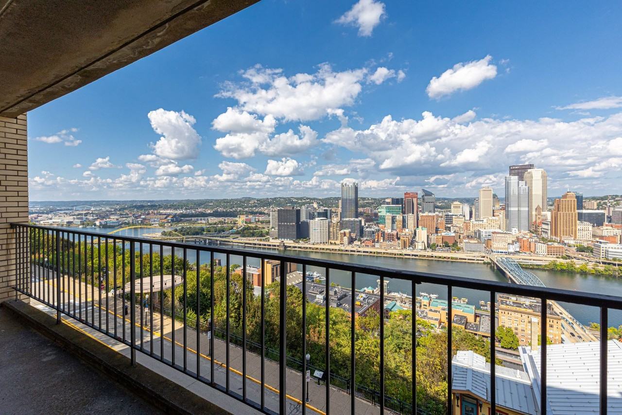 Mountvue Apartments - Photo 2 of 4