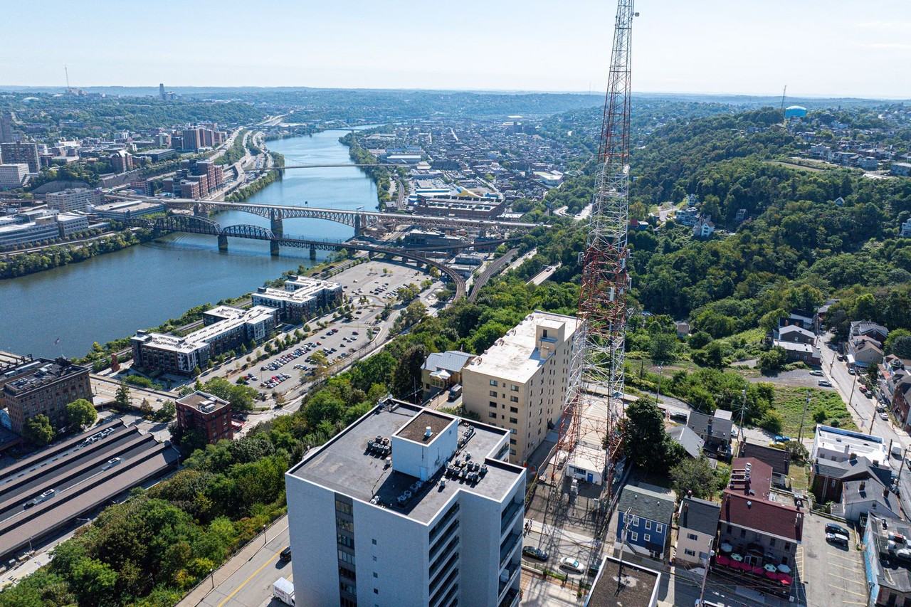 Mountvue Apartments - Photo 3 of 4