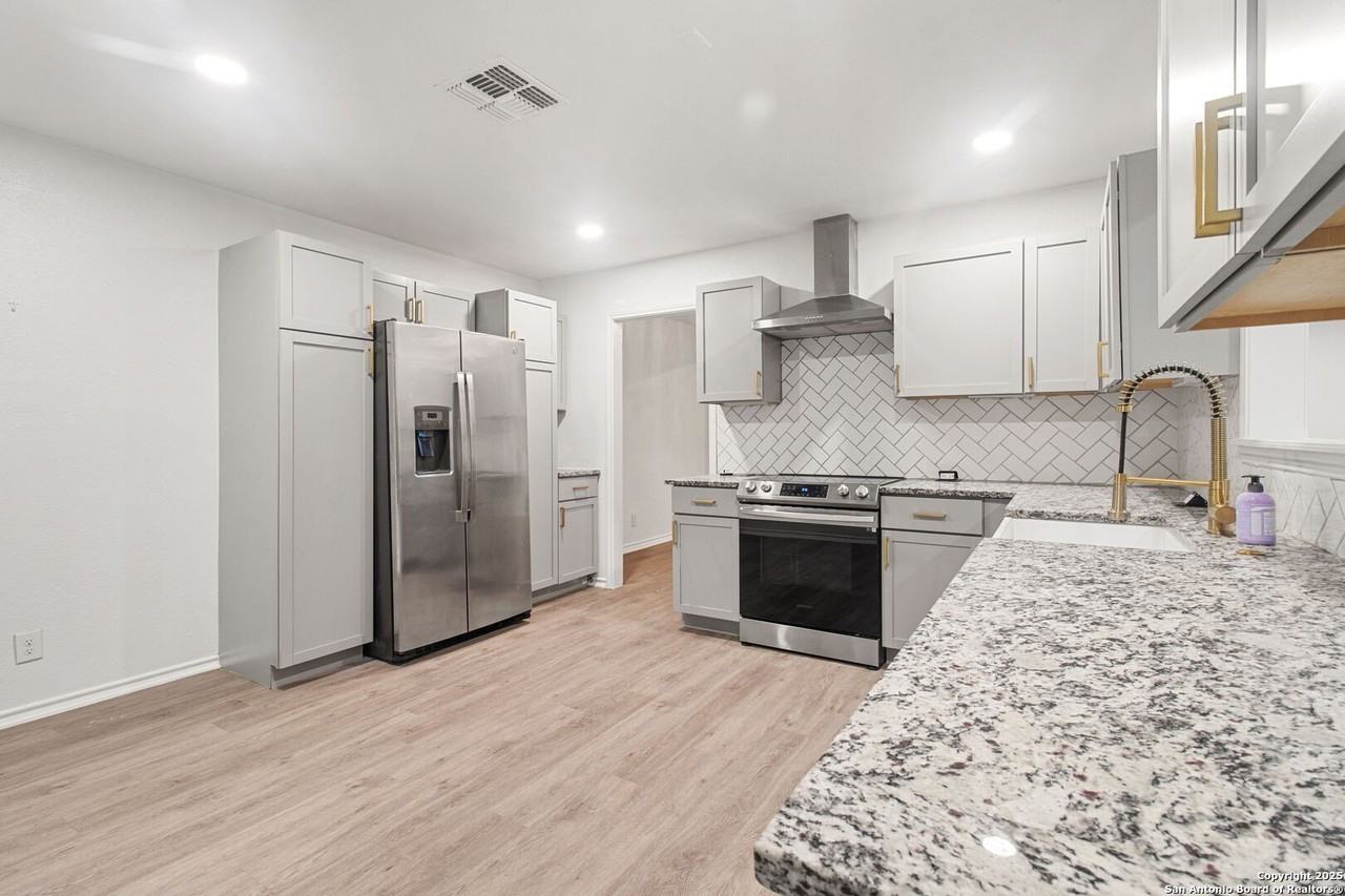 11214 Blue Waters - Photo 6 of 16