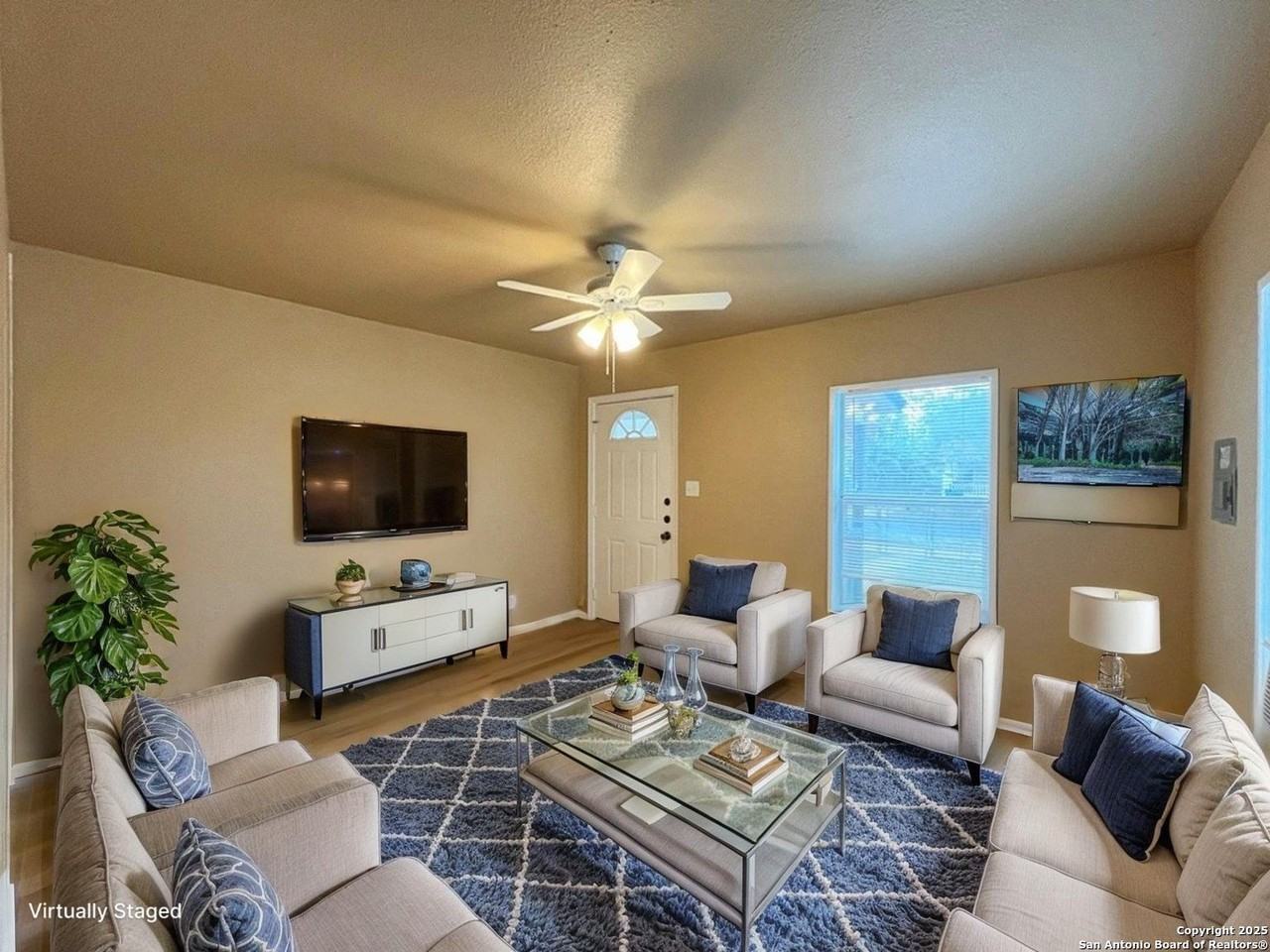 1029 Essex Street - Photo 2 of 29