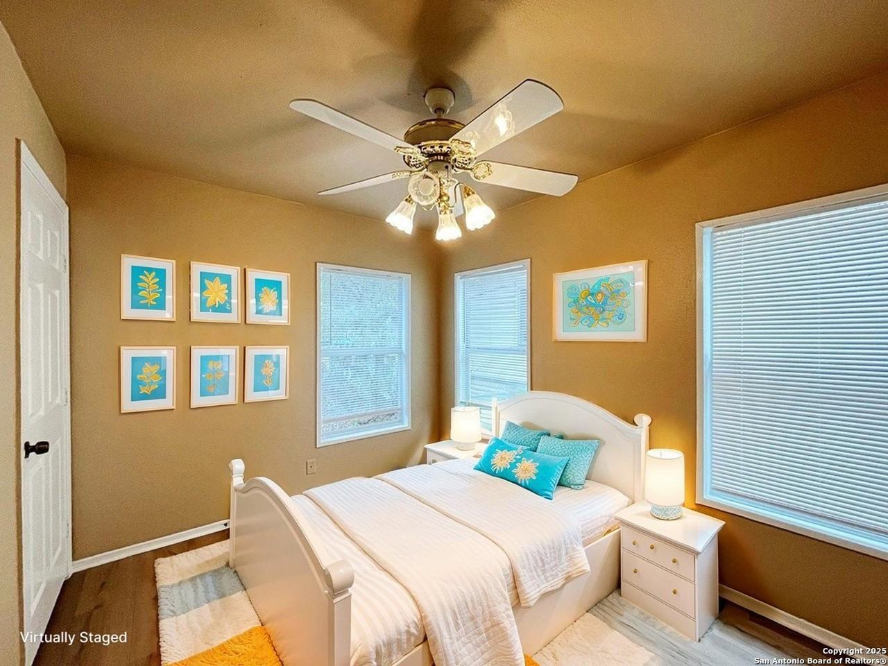 1029 Essex Street - Photo 5 of 29