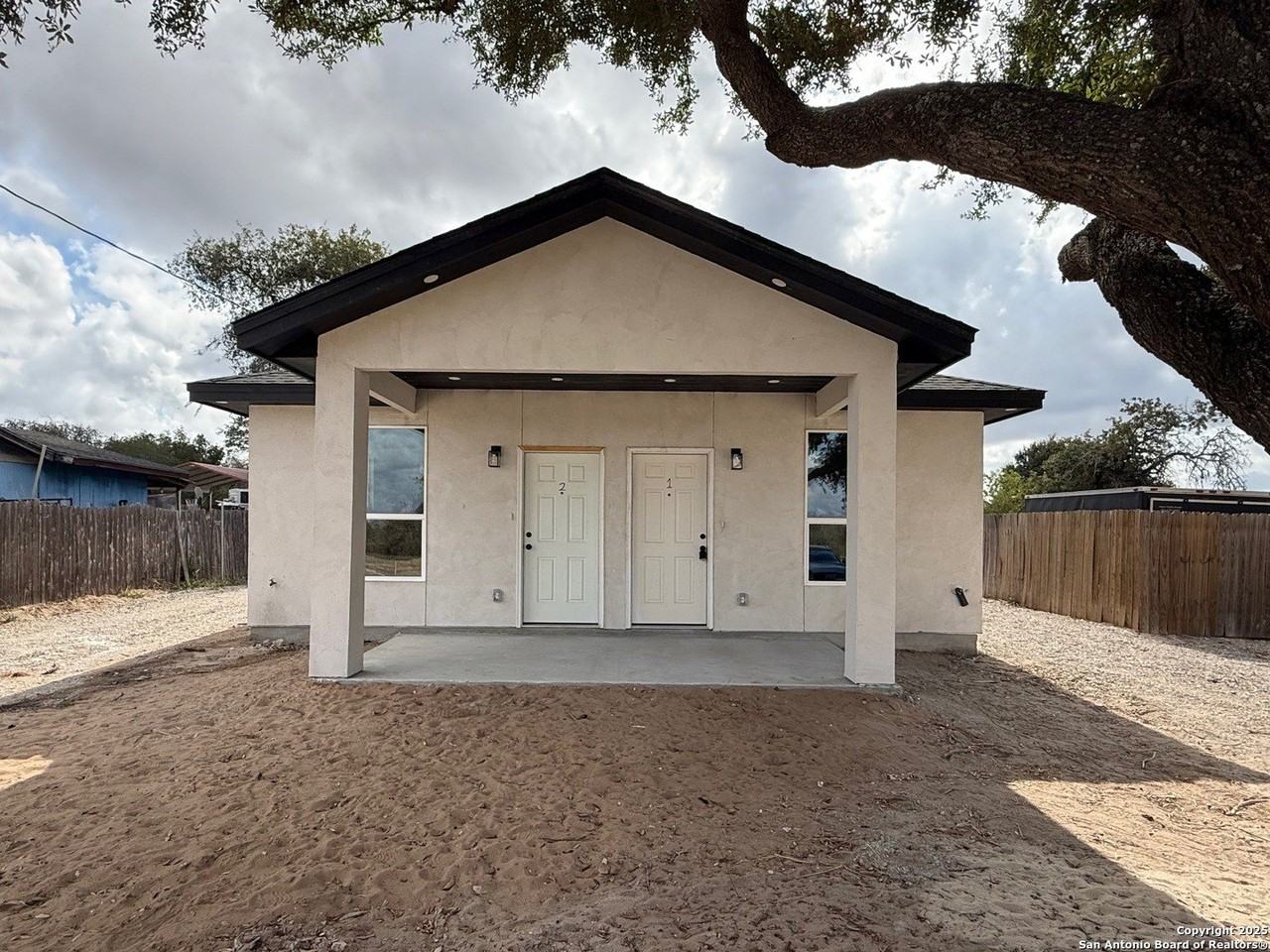 3274 Interstate 35 N Unit 1 #1 - Photo 2 of 20