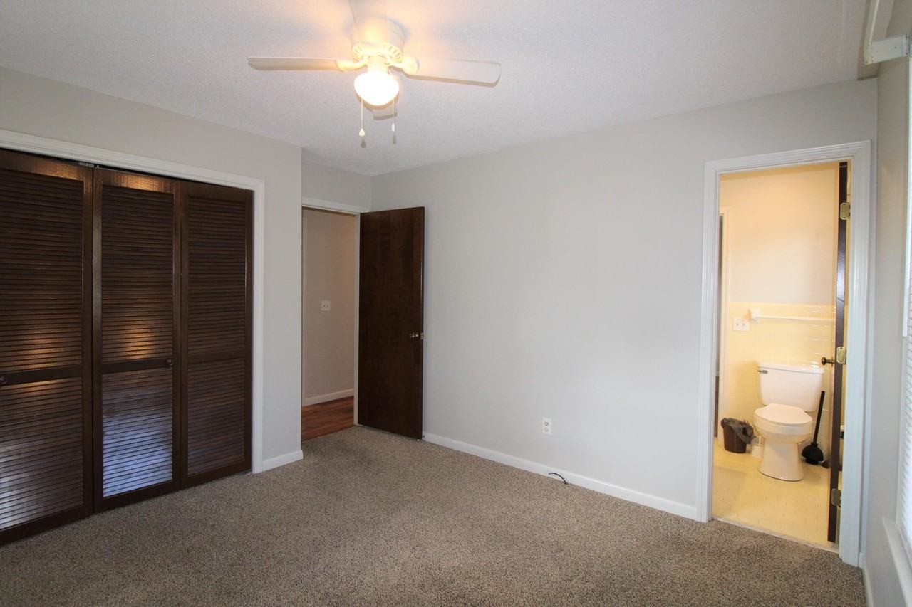 50 Aubrey Circle - Photo 2 of 30